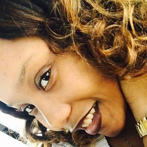 Meet your Posher, Regina